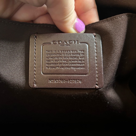 Coach purse with crossbody strap - Picture 3 of 8